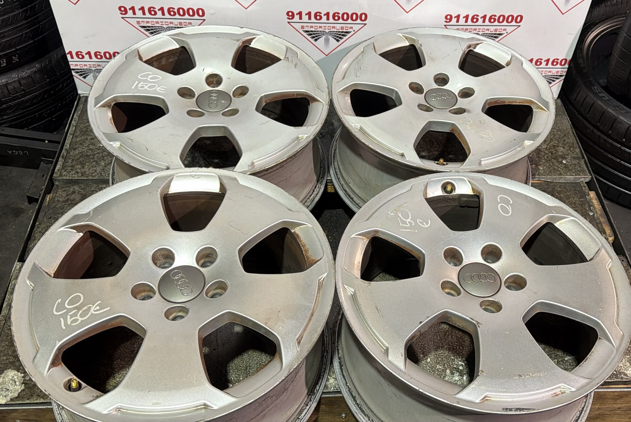 AUDI RADIO 17 DE 5 TORNILLOS